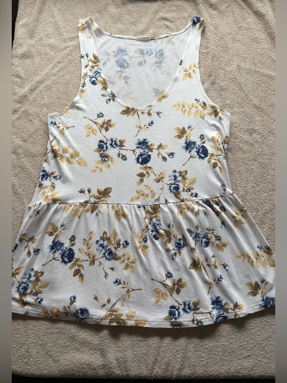 American Eagle Outfitters Cream And Blue Floral Peplum Tank Size Medium - Picture 3 of 7